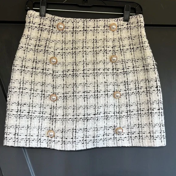 High Waist Tweed Plaid Mini Skirt - Picture 6 of 16